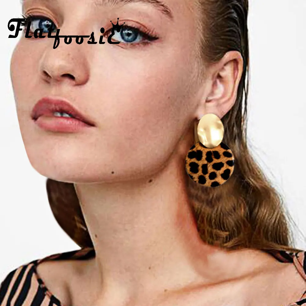 Flatfoosie Fashion ZA Resin Stud Earrings For Women Gold Color Vintage Jewelry Boho Leopard Acrylic Geometric Christmas Earring
Flatfoosie Fashion ZA Resin Stud Earrings For Women Gold Color Vintage Jewelry Boho Leopard Acrylic Geometric Christmas Earring