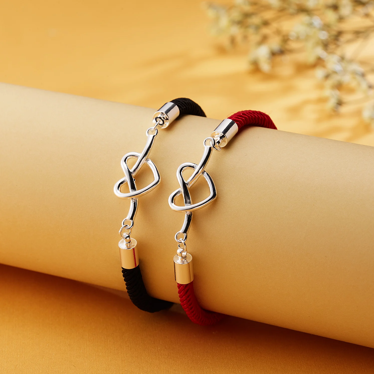About The Fit Adjustable Leather Brace Lace Anchor Hooks Stainless Steel Clasp Wristlet Personality Adornment Bracelet Men Women
About The Fit Adjustable Leather Brace Lace Anchor Hooks Stainless Steel Clasp Wristlet Personality Adornment Bracelet Men Women