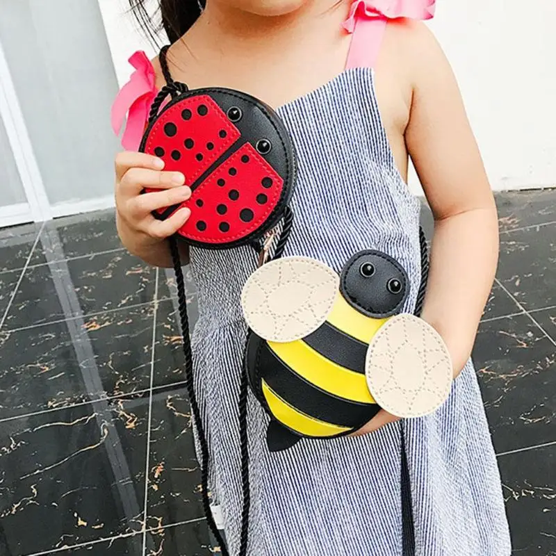 Cartoon Little Baby Girls Boys Messenger Bags Ladybug Mini Shoulder Bag Crossbody Kids Children Zero Purse Pouch Handbags Z70
Cartoon Little Baby Girls Boys Messenger Bags Ladybug Mini Shoulder Bag Crossbody Kids Children Zero Purse Pouch Handbags Z70