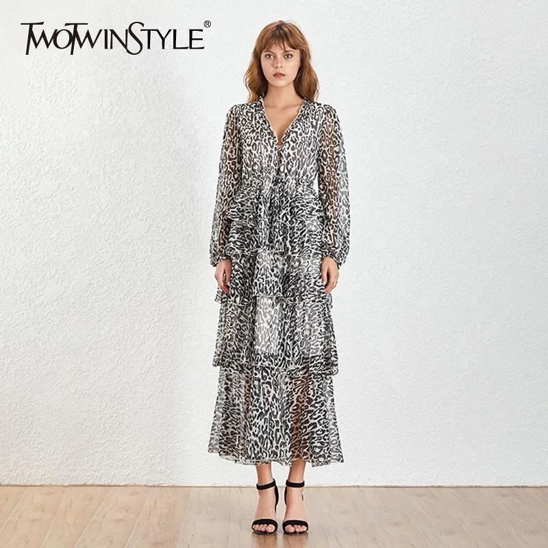 TWOTWINSTYLE Vintage Leopard Ruffle Dress Women V Neck Long Sleeve High Waist Slim A Line Dresses Female Fashion 2019 New Summer
TWOTWINSTYLE Vintage Leopard Ruffle Dress Women V Neck Long Sleeve High Waist Slim A Line Dresses Female Fashion 2019 New Summer