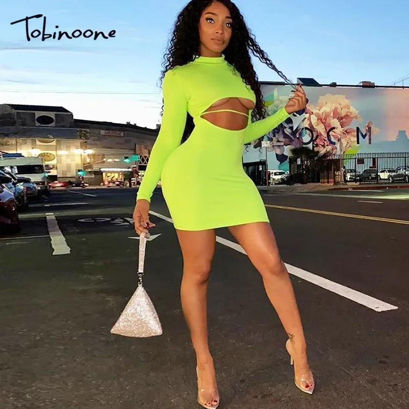 Tobinoone turtleneck Sexy dress Women winter bodycon black dress Female long sleeve party club hollow out slim dress autumn
Tobinoone turtleneck Sexy dress Women winter bodycon black dress Female long sleeve party club hollow out slim dress autumn