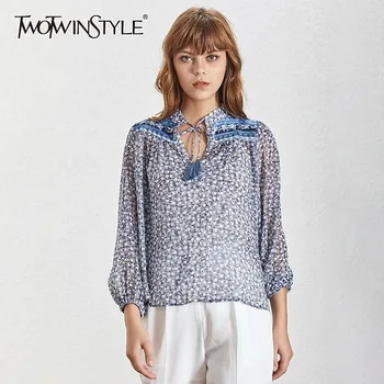 TWOTWINSTYLE Vintage Print Women Blouse Tassel Patchwork O Neck Long Sleeve Perspective Chiffon Shirt Female Summer 2020 New
TWOTWINSTYLE Vintage Print Women Blouse Tassel Patchwork O Neck Long Sleeve Perspective Chiffon Shirt Female Summer 2020 New