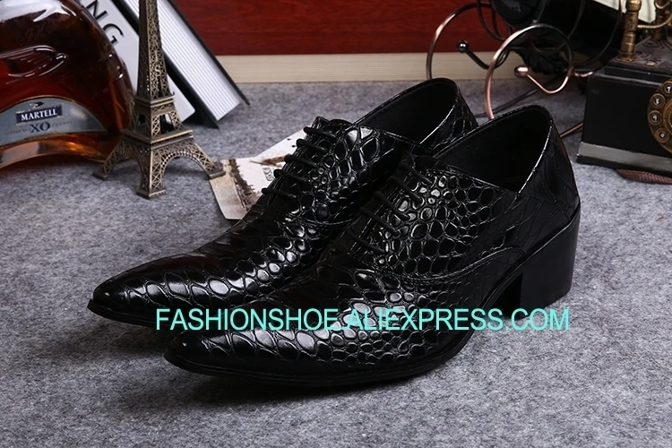 Full Grain Leather Black Men Wedding Shoes Italian Style Lace up Fashion Business Shoes Genuine leather Oxfords Hombre Sapatos
Full Grain Leather Black Men Wedding Shoes Italian Style Lace up Fashion Business Shoes Genuine leather Oxfords Hombre Sapatos