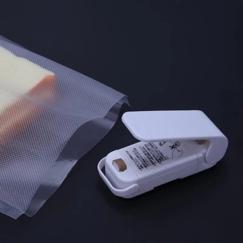Portable Bag Clips Handheld Mini Food Sealer Electric Heat Sealing Machine Impulse Sealer Seal Packing Plastic Bag Clip
Portable Bag Clips Handheld Mini Food Sealer Electric Heat Sealing Machine Impulse Sealer Seal Packing Plastic Bag Clip
