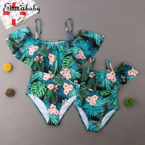 Family Matching Swimwear Mother Daughter Women Kid Baby Girls Print flower swimwear swimsuit beachwear bathing Bikini Set
Family Matching Swimwear Mother Daughter Women Kid Baby Girls Print flower swimwear swimsuit beachwear bathing Bikini Set