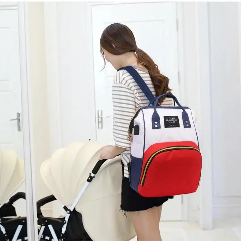 2 pcs / set of large-capacity mummy pregnant women USB backpack baby care diaper diaper bag care clutch travel backpack
2 pcs / set of large-capacity mummy pregnant women USB backpack baby care diaper diaper bag care clutch travel backpack