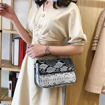 Leather Handbag Bags Women Serpentine Shoulder Crossbody Bag PU Leather Square Snake Flap Bags Serpentine Prints Female
Leather Handbag Bags Women Serpentine Shoulder Crossbody Bag PU Leather Square Snake Flap Bags Serpentine Prints Female