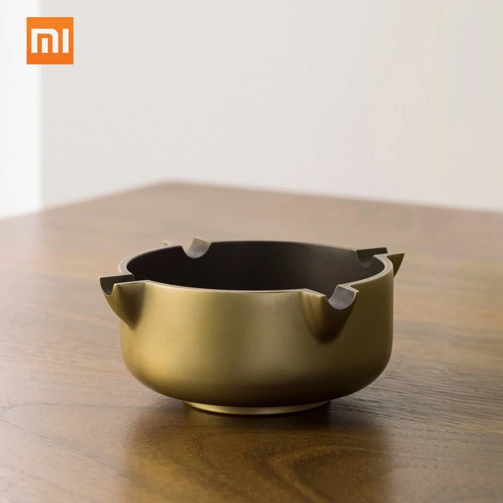 Original Xiaomi Copper Ashtray Metal Crafts Antique Color Ashtray Cigarette Holder Ash Tray Holder
Original Xiaomi Copper Ashtray Metal Crafts Antique Color Ashtray Cigarette Holder Ash Tray Holder