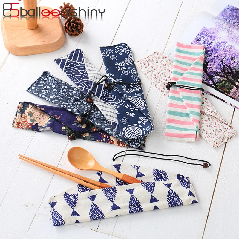 BalleenShiny Tableware Set Storage Cloth Bag Chopsticks Spoon Forks Portable String Pouch Outdoor Picnic BBQ Cutlery Organizer
BalleenShiny Tableware Set Storage Cloth Bag Chopsticks Spoon Forks Portable String Pouch Outdoor Picnic BBQ Cutlery Organizer