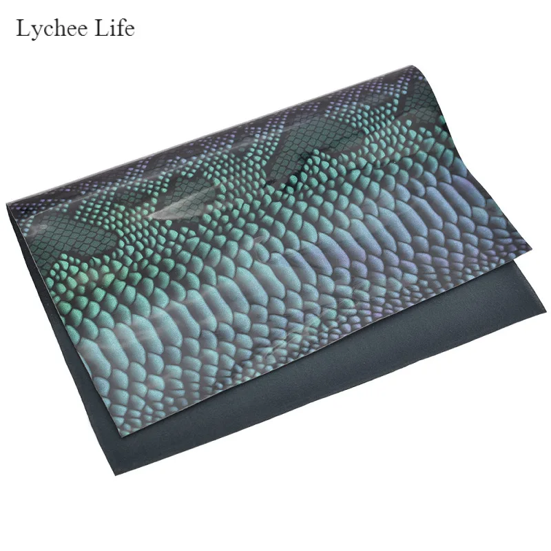 Lychee Life Crocodile Pattern A4 Synthetic Leather Fabric For Garment Craft Decor DIY Patckwork Sewing Clothes Accessories
Lychee Life Crocodile Pattern A4 Synthetic Leather Fabric For Garment Craft Decor DIY Patckwork Sewing Clothes Accessories