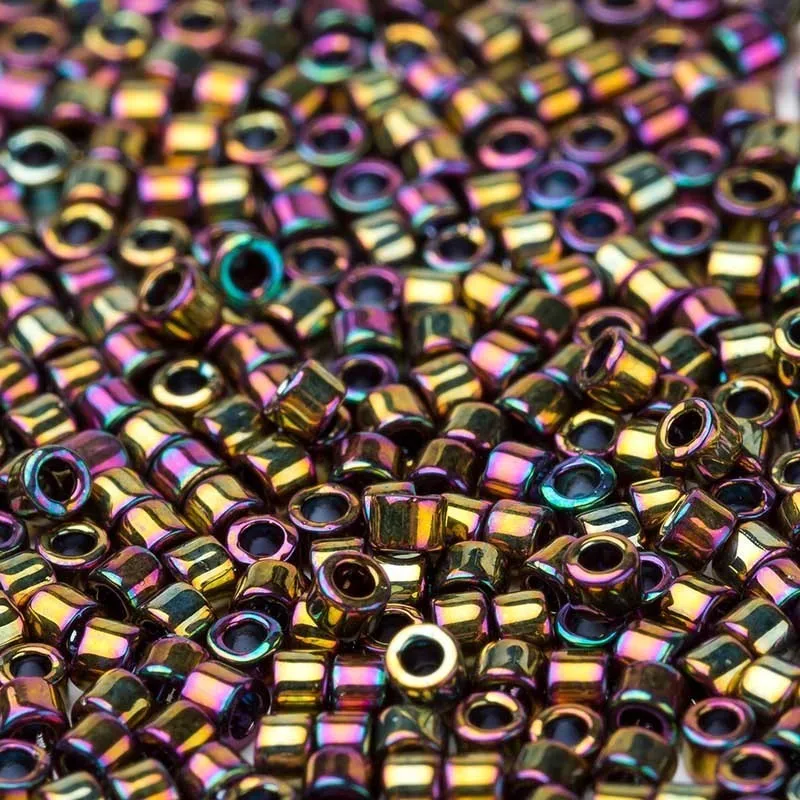 Taidian Garment Beads DB23 Metallic Bronze AB 11/0 MIYUKI Delica Beads 3grams/lot 1.6x1.3mm 600PIECES
Taidian Garment Beads DB23 Metallic Bronze AB 11/0 MIYUKI Delica Beads 3grams/lot 1.6x1.3mm 600PIECES