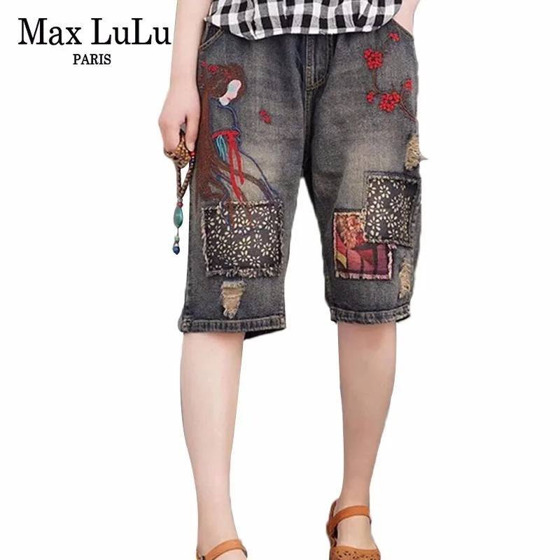 Max LuLu 2019 Fashion Korean Summer Ladies Punk Denim Trousers Womens Embroidery Holes Elastic Jeans Vintage Ripped Harem Pants
Max LuLu 2019 Fashion Korean Summer Ladies Punk Denim Trousers Womens Embroidery Holes Elastic Jeans Vintage Ripped Harem Pants