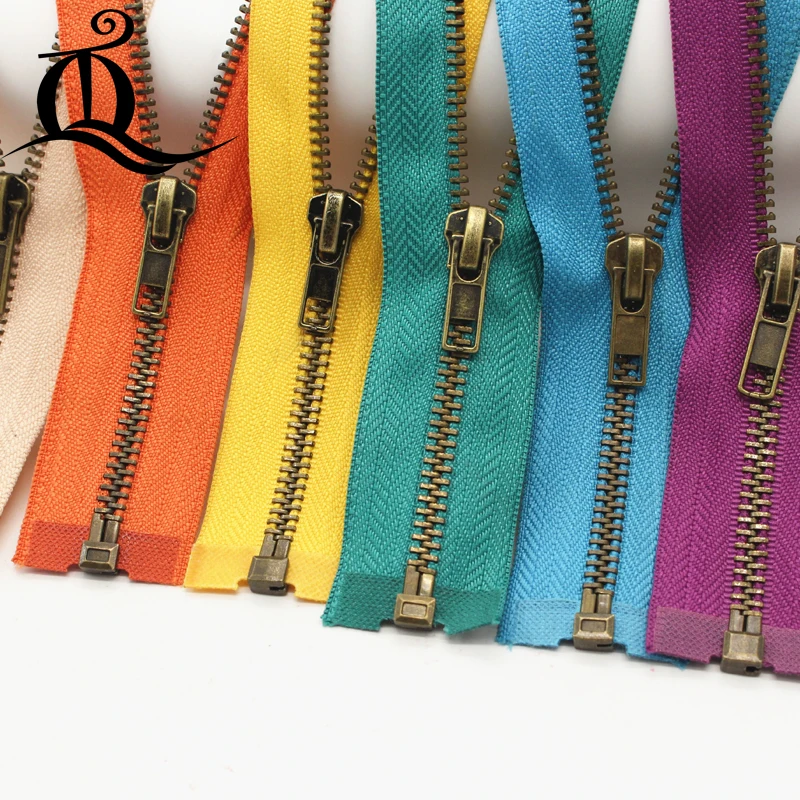 open-end 2017 new 5#,40cm,1pcs high quality mix metal zipper,DIY clothing accessories,Tailor Sewing Tools Garment Accessories
open-end 2017 new 5#,40cm,1pcs high quality mix metal zipper,DIY clothing accessories,Tailor Sewing Tools Garment Accessories