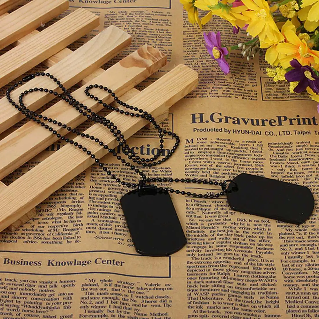 New Men''S 2Pcs Alloy Pendant Necklace Black Dog Tag Army Style Tribal 26 Inch Chain Army Card With Chains
New Men''S 2Pcs Alloy Pendant Necklace Black Dog Tag Army Style Tribal 26 Inch Chain Army Card With Chains