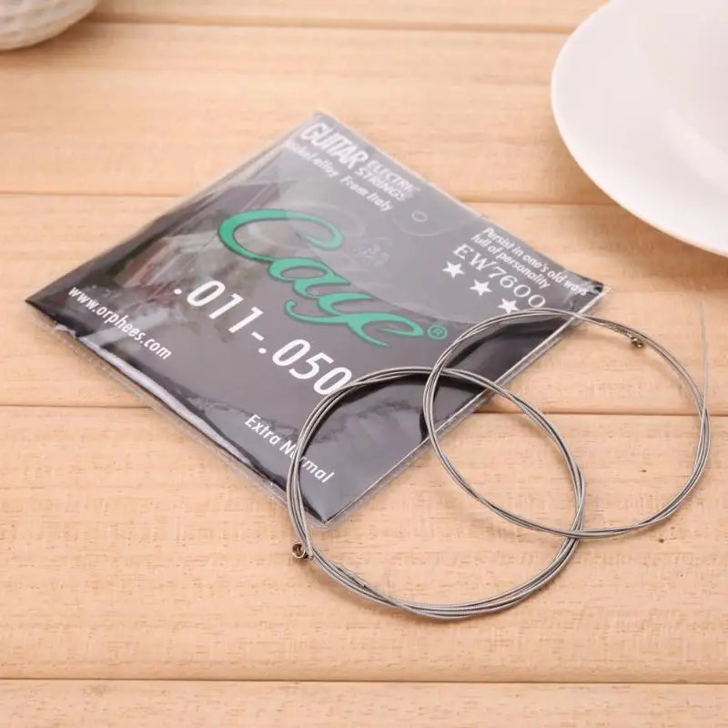 6Pcs/ Set Guitar Strings CAYE EW Series Nickel Plated Steel Guitar Strings for Electric Guitars with strong durability tone loud
6Pcs/ Set Guitar Strings CAYE EW Series Nickel Plated Steel Guitar Strings for Electric Guitars with strong durability tone loud