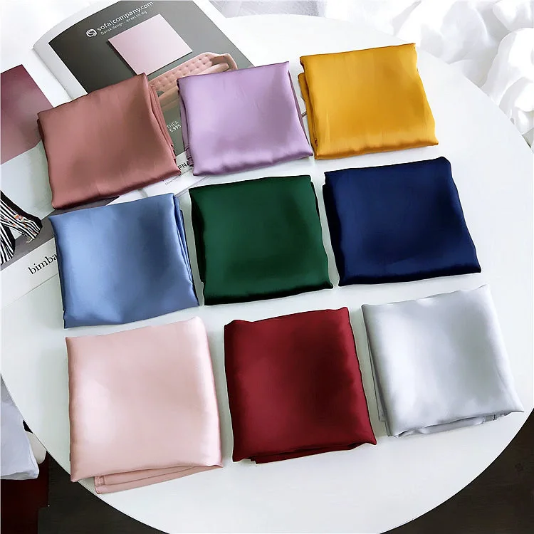 2019 New Women Fake Silk Square Scarf Solid Color Small Scarves Soft Wraps Neckerchief Fashion Headband Ring Scarf70*70
2019 New Women Fake Silk Square Scarf Solid Color Small Scarves Soft Wraps Neckerchief Fashion Headband Ring Scarf70*70
