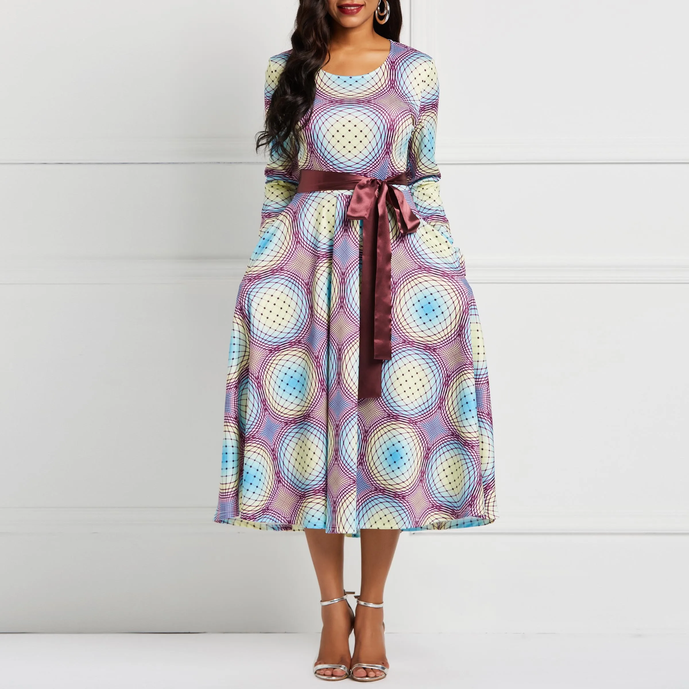 Women Midi Dresses Vintage Elegant Fashion High Elasticity Geometric Print Female Fashion Retro Purple Plus Size Skater Dress
Women Midi Dresses Vintage Elegant Fashion High Elasticity Geometric Print Female Fashion Retro Purple Plus Size Skater Dress