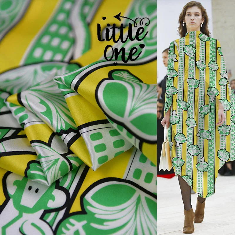 19 New Spring Summer New 100% Silk 105cm Wide 17 Momme Green Vine Printed Charmeuse Fabric for Women Dress Cloth Diy Sewing Sale
19 New Spring Summer New 100% Silk 105cm Wide 17 Momme Green Vine Printed Charmeuse Fabric for Women Dress Cloth Diy Sewing Sale