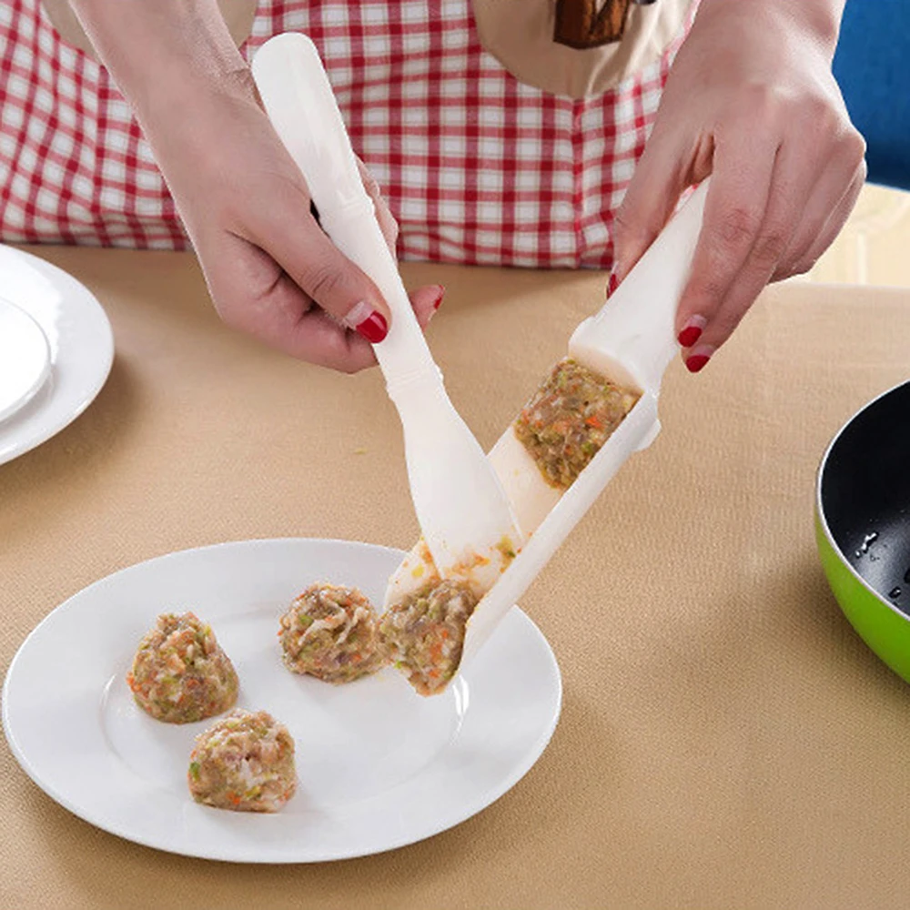 1 Set Homemade Fish Shrimp Balls Meatloaf DIY Mould Plastic Kitchen Cooking Tools Meat Ball Maker Meat Shovel Meatballs Mold
1 Set Homemade Fish Shrimp Balls Meatloaf DIY Mould Plastic Kitchen Cooking Tools Meat Ball Maker Meat Shovel Meatballs Mold