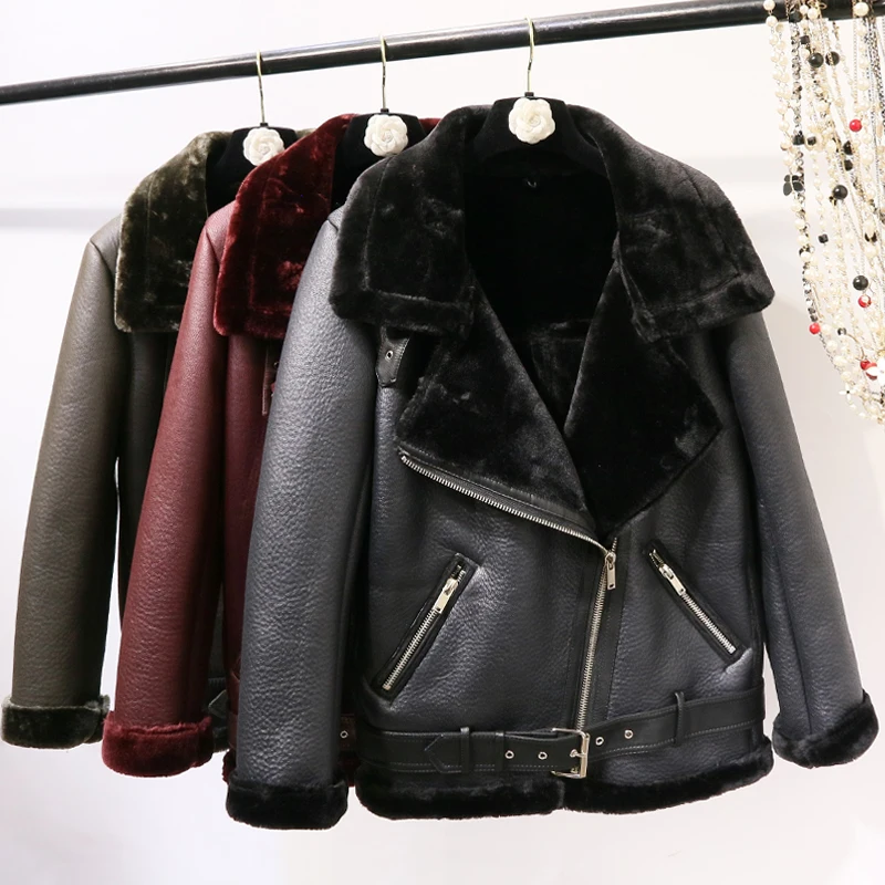 2019 Hot Sale Real Coat Vest Jacket Winter Jacket Women Faux Leather Turn-down Collar Zipper Wide-waisted With Double-faced
2019 Hot Sale Real Coat Vest Jacket Winter Jacket Women Faux Leather Turn-down Collar Zipper Wide-waisted With Double-faced