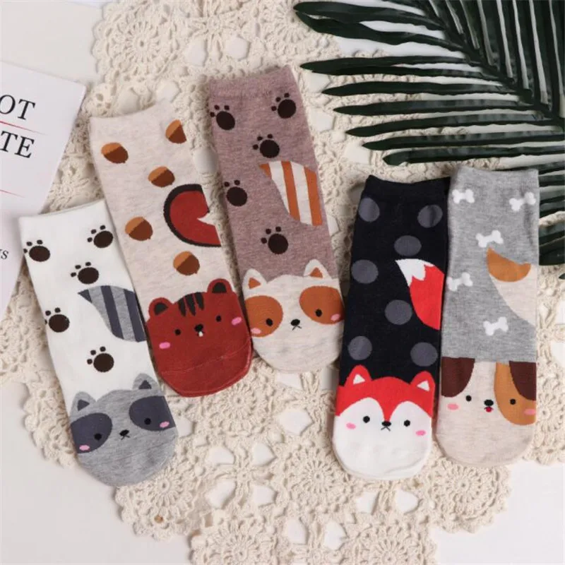 Hot sell Cute Animal print Fashion Women Cartoon Socks Fashion Casual Dog Fox Winter Autumn Cotton Christmas Socks Drop shipping
Hot sell Cute Animal print Fashion Women Cartoon Socks Fashion Casual Dog Fox Winter Autumn Cotton Christmas Socks Drop shipping