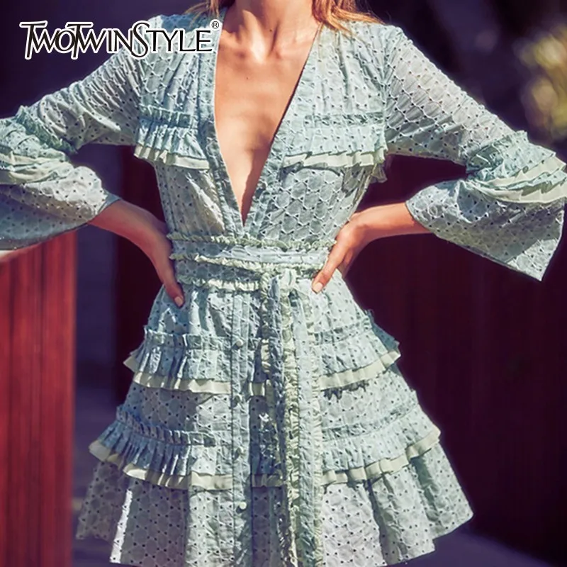 TWOTWINSTYLE Elegant Dresses For Women V Neck Flare Long Sleeve High Waist Bandage Dress Female 2019 Spring Fashion Clothes
TWOTWINSTYLE Elegant Dresses For Women V Neck Flare Long Sleeve High Waist Bandage Dress Female 2019 Spring Fashion Clothes