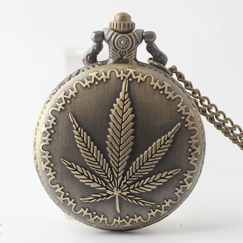 Pocket Watch Bronze Maple Leaves Numbers Quartz Pocket Watch Necklace Pendant Watch Chain Xmas Watch Gift Men/Women
Pocket Watch Bronze Maple Leaves Numbers Quartz Pocket Watch Necklace Pendant Watch Chain Xmas Watch Gift Men/Women