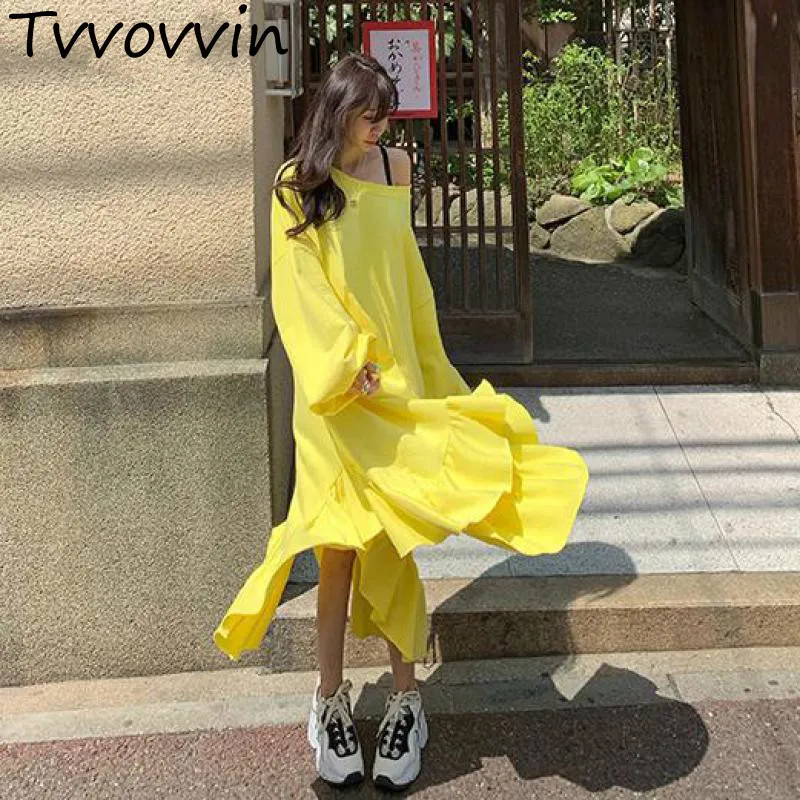 Women Dress Irregular Ruffle Lantern Sleeve Long Fishtail Dress Asymmetry Black Sexy Vintage Dresses Women 2019 New AS486
Women Dress Irregular Ruffle Lantern Sleeve Long Fishtail Dress Asymmetry Black Sexy Vintage Dresses Women 2019 New AS486