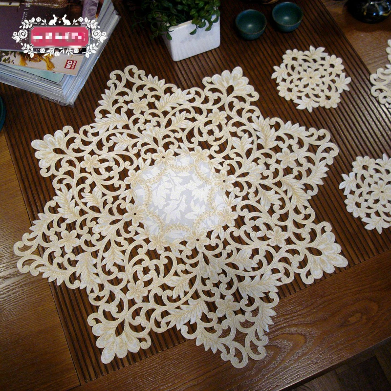 Fashion Fine Workmanship Lace Vintage Table Cover Cloth Furniture Mantel Tablecloth Transparent Christmas Wedding Decoration 100
Fashion Fine Workmanship Lace Vintage Table Cover Cloth Furniture Mantel Tablecloth Transparent Christmas Wedding Decoration 100