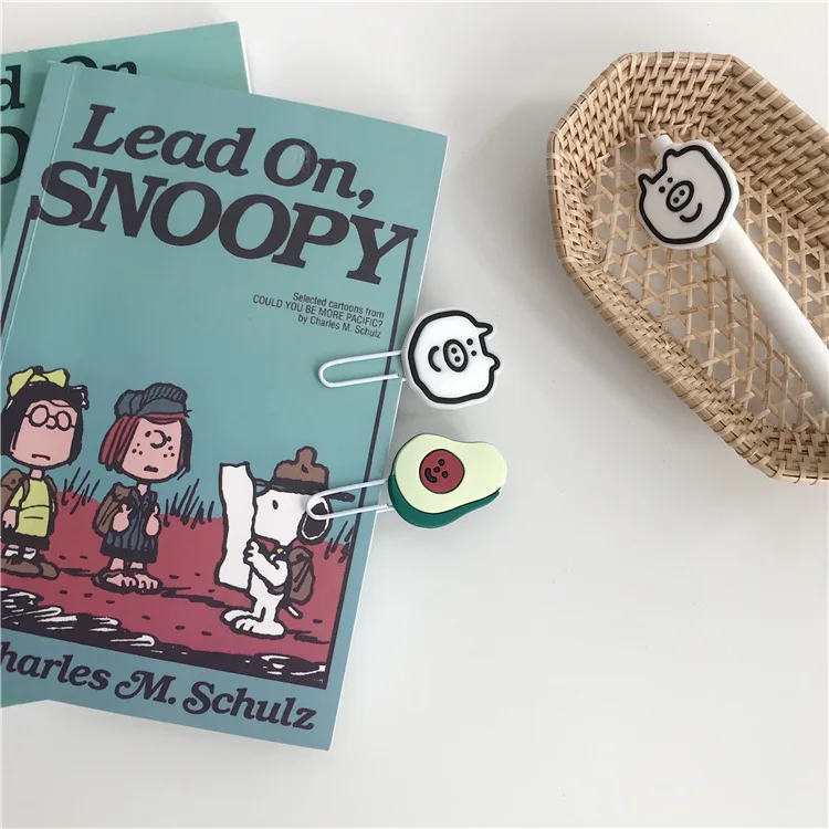 SIXONE 4 Pieces Suit Cartoon Silica Gel Paper Clips Lovely Avocado pig Clip Student Stationery Bookmark Note Clip Pin
SIXONE 4 Pieces Suit Cartoon Silica Gel Paper Clips Lovely Avocado pig Clip Student Stationery Bookmark Note Clip Pin