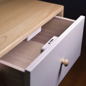 Intelligent APP Remote Control Lock Desk Table Drawer Important Document Security Guarded Smart Lock Privacy Personal Safety
Intelligent APP Remote Control Lock Desk Table Drawer Important Document Security Guarded Smart Lock Privacy Personal Safety