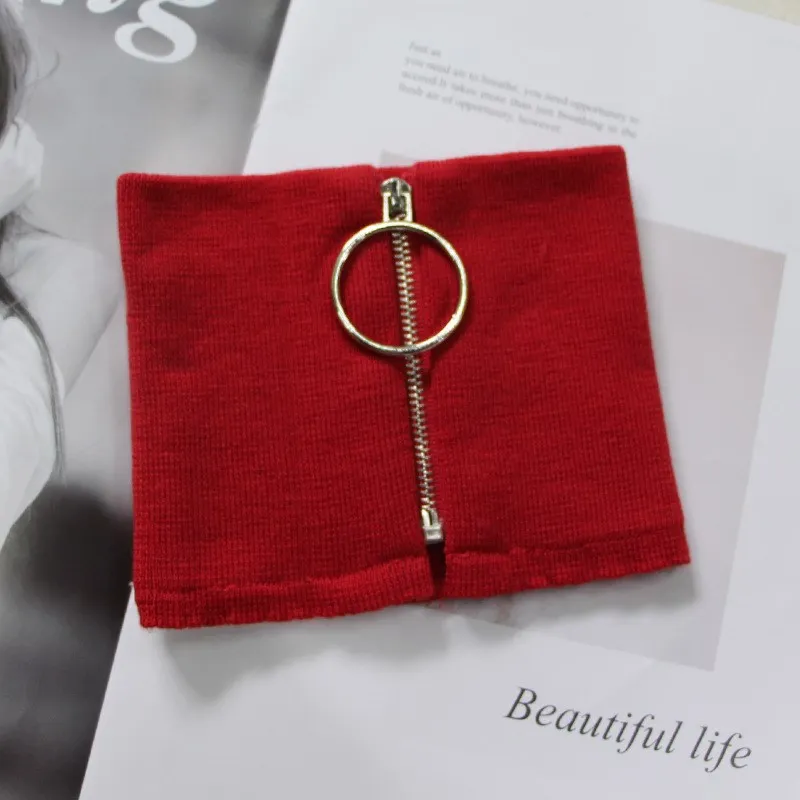 New Winter Circular Zipper Knit Warm Ring Choker Women Fashion 3 Color Scarf Sexy Knitted Choker Scarf
New Winter Circular Zipper Knit Warm Ring Choker Women Fashion 3 Color Scarf Sexy Knitted Choker Scarf