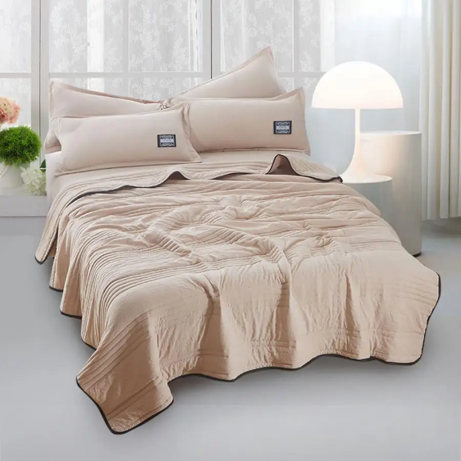 New Modern Polyester Bedspread Summer Quilt Blanket Comforter Bed Cover Quilting Home Textiles Suitable for Children Adult
New Modern Polyester Bedspread Summer Quilt Blanket Comforter Bed Cover Quilting Home Textiles Suitable for Children Adult