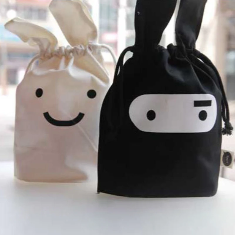 Portable Drawstring Bag Travel Bag Ninja Storage Bag Large Capacity Snacks Nonwovens Storage Tool
Portable Drawstring Bag Travel Bag Ninja Storage Bag Large Capacity Snacks Nonwovens Storage Tool