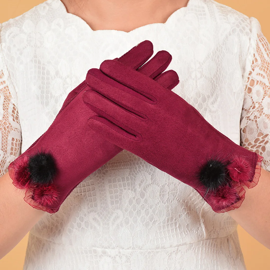 Women Trendy Touchscreen Anti-Slip Gloves Fashion Design Mink Ball Wool Gloves Winter Elegant Ladies Soft Black Mittens Gloves
Women Trendy Touchscreen Anti-Slip Gloves Fashion Design Mink Ball Wool Gloves Winter Elegant Ladies Soft Black Mittens Gloves