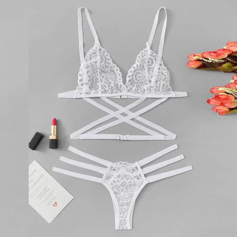 Sexy Bra Bikini Two-piece Set Lingerie Lace Hollow Perspective Bra G-string Summer Thin Section Underwear Set White Black Bra
Sexy Bra Bikini Two-piece Set Lingerie Lace Hollow Perspective Bra G-string Summer Thin Section Underwear Set White Black Bra