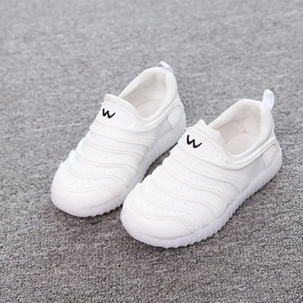 Kids Led Light Up Shoes Breathable Flashing Sneakers Boys And Girls Casual Sports Shoes Non-slip Children's Shoes
Kids Led Light Up Shoes Breathable Flashing Sneakers Boys And Girls Casual Sports Shoes Non-slip Children's Shoes