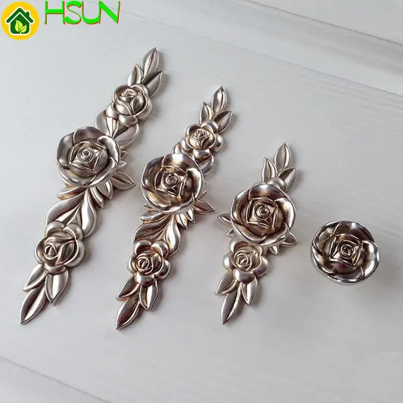 Antique Silver Rose Shabby Chic Dresser Pulls Drawer Pulls Handles / Flower Cabinet Door Handle Pull Knobs / Furniture Hardware
Antique Silver Rose Shabby Chic Dresser Pulls Drawer Pulls Handles / Flower Cabinet Door Handle Pull Knobs / Furniture Hardware