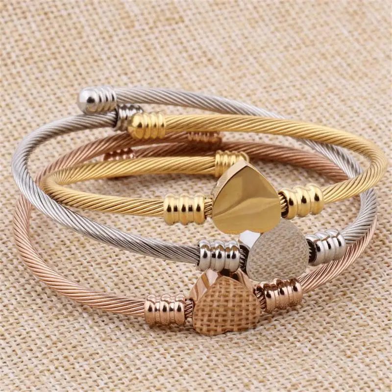 Women's Tri-color Stainless Steel Wire Braid Twisted Bracelet Cable Titanium Steel Heart Shaped Bracelet Rose Gold Bracelet
Women's Tri-color Stainless Steel Wire Braid Twisted Bracelet Cable Titanium Steel Heart Shaped Bracelet Rose Gold Bracelet