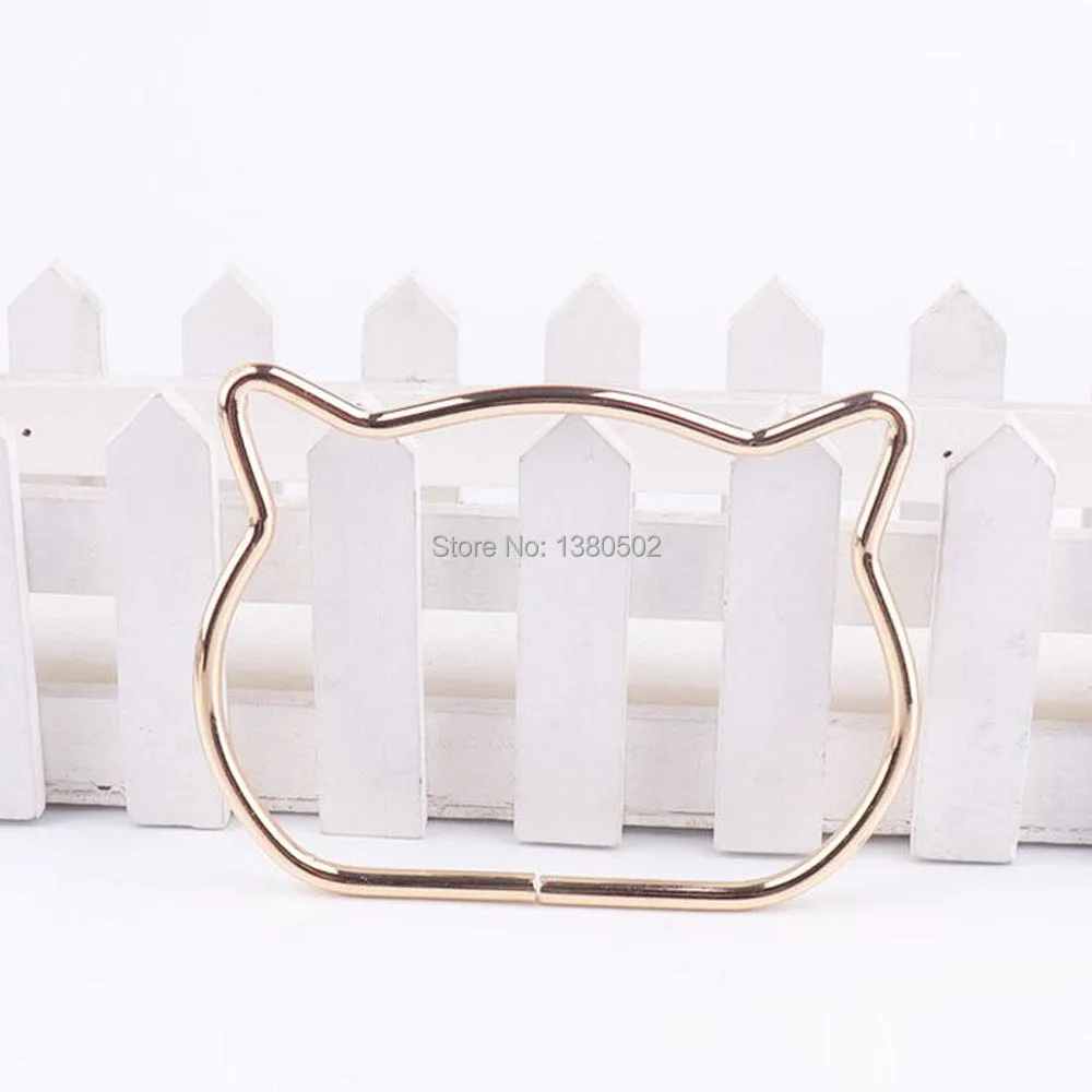 2pcs/lot metal Cat Shape Unique Design Fashion Handle Ring frame Handbag Handle Golden Color For bag accessories
2pcs/lot metal Cat Shape Unique Design Fashion Handle Ring frame Handbag Handle Golden Color For bag accessories