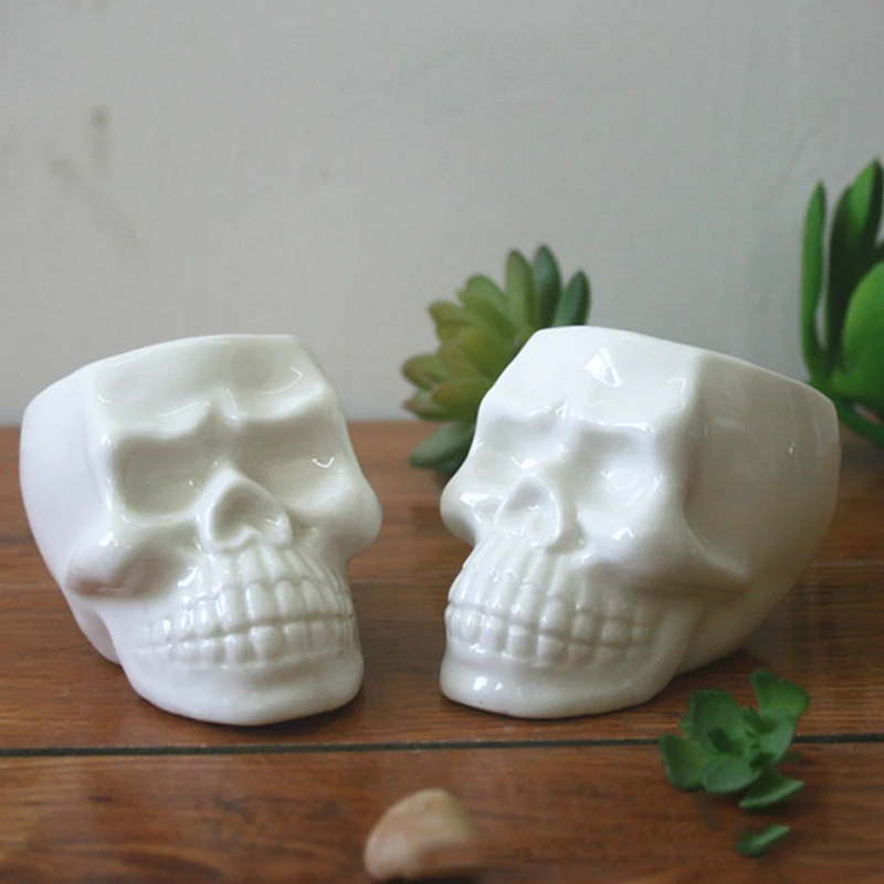 Mini skull ceramic for cactus succulent planter flower pot DIY Mini potted succulents flowerpot Desktop plant pots decoration
Mini skull ceramic for cactus succulent planter flower pot DIY Mini potted succulents flowerpot Desktop plant pots decoration