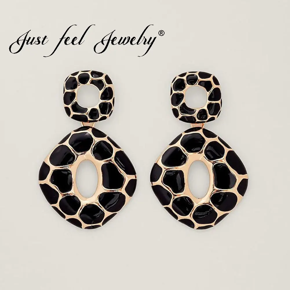 JUST FEEL Geometric Square Punk Drop Earrings For Women Vintage Gold Color Punk Dangle Statement Earrings Wedding Party Jewelry
JUST FEEL Geometric Square Punk Drop Earrings For Women Vintage Gold Color Punk Dangle Statement Earrings Wedding Party Jewelry