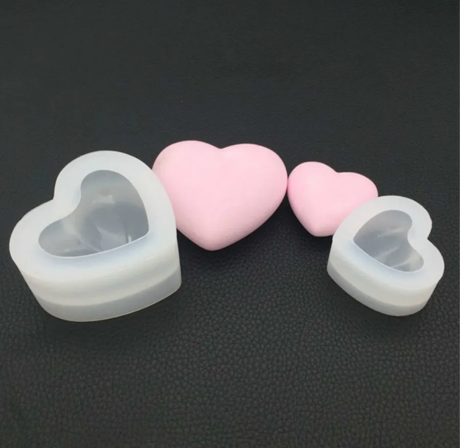 

3d Heart Shape Silicone Mold Aroma Ceramic Gypsum Plaster Silicone Mould For Car Decoration Concrete Candle Epoxy Resin Tools