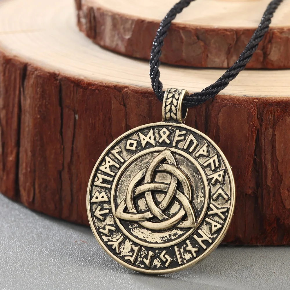 CHENGXUN Male Necklace Punk Gothic Style Nodic Viking Amulet Pendant Love Knot Infinite Slavic Talisman Jewelry Men Boy Necklace
CHENGXUN Male Necklace Punk Gothic Style Nodic Viking Amulet Pendant Love Knot Infinite Slavic Talisman Jewelry Men Boy Necklace