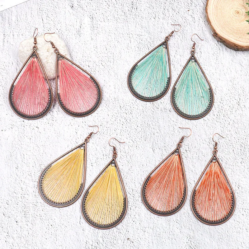 Ethnic Jewelry Bronze Plated Big Triangle Hanging Drop Earring Handmade Colorful Hollow Silk Thread Earrings for Women Girl
Ethnic Jewelry Bronze Plated Big Triangle Hanging Drop Earring Handmade Colorful Hollow Silk Thread Earrings for Women Girl