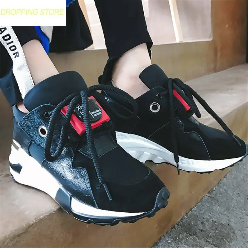 Women Shoes Breathable Cow Leather Wedge Platform High Heel Round Toe Pumps Lace Up Casual Shoes Ladies Sneakers
Women Shoes Breathable Cow Leather Wedge Platform High Heel Round Toe Pumps Lace Up Casual Shoes Ladies Sneakers