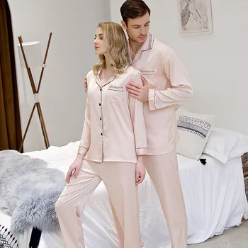 Newest Simulation Silk Couple Pajamas Suit Turn-down Collar Long Sleeve with Long Trousers Suit Embroidered Pjs Women
Newest Simulation Silk Couple Pajamas Suit Turn-down Collar Long Sleeve with Long Trousers Suit Embroidered Pjs Women