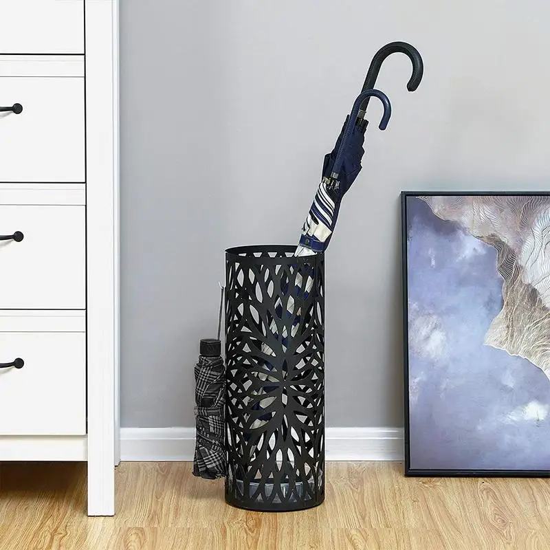 Two-color Simple Fashion Retro Hollow Umbrella Barrel Rain Gear Storage Bucket Creative Home Hotel Umbrella Stand
Two-color Simple Fashion Retro Hollow Umbrella Barrel Rain Gear Storage Bucket Creative Home Hotel Umbrella Stand
