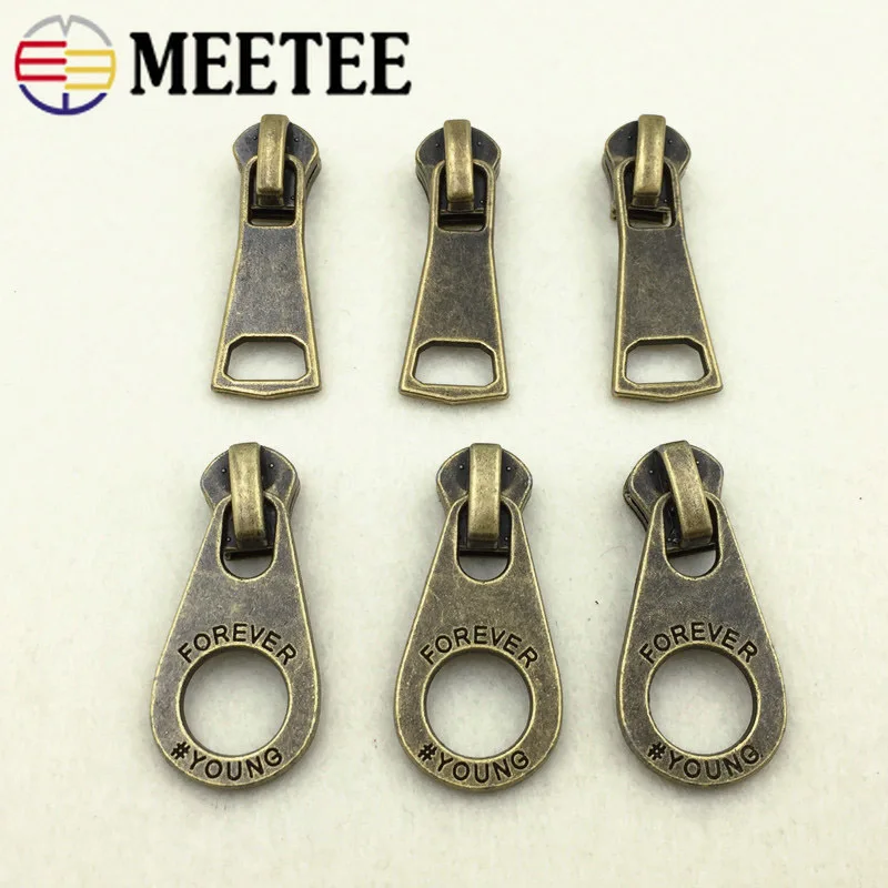 5Pcs Retro Bronze Zipper Slider For Metal Zipper Down Jacket Coat 5# Zipper Head Zip Repair Kits DIY Garment Sewing Accessories
5Pcs Retro Bronze Zipper Slider For Metal Zipper Down Jacket Coat 5# Zipper Head Zip Repair Kits DIY Garment Sewing Accessories