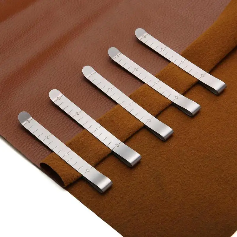 20pcs Quilting Clips Stainless Steel Hemming Clips DIY Measurement Ruler Sewing Ruler Sewing Clips For Clothing Curtains Skirts
20pcs Quilting Clips Stainless Steel Hemming Clips DIY Measurement Ruler Sewing Ruler Sewing Clips For Clothing Curtains Skirts